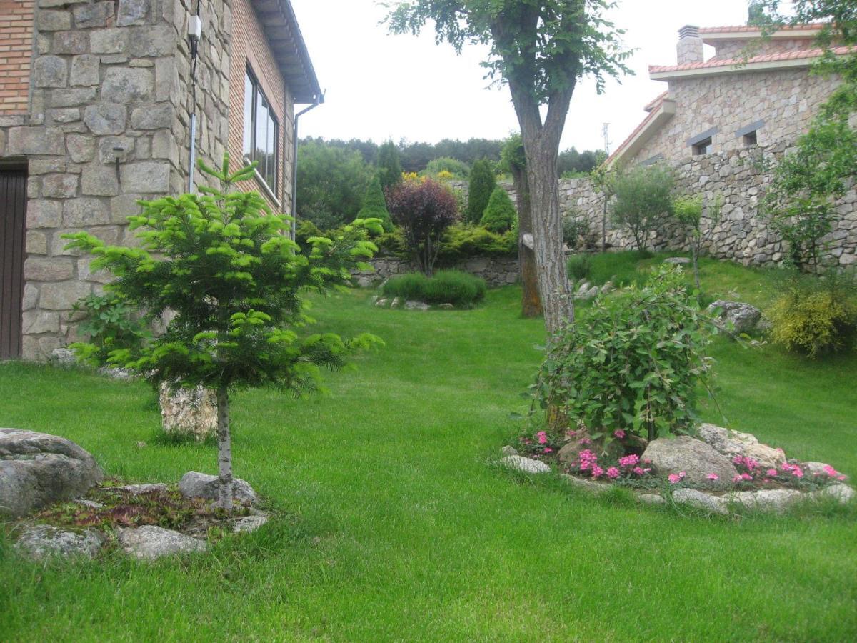 La Ladera Villa Hoyos del Espino Oda fotoğraf
